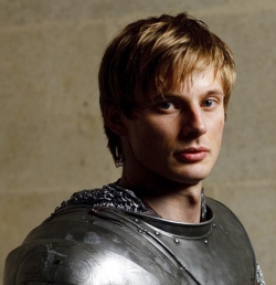 <img:stuff/Arthur_%28Merlin_character%29_%28series_2%29.jpg>