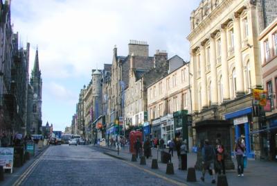 <img400*0:stuff/Edinburgh_high_street.jpeg.jpg>