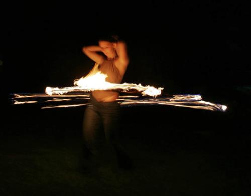 <img500*0:stuff/z/1621/Sasha%2527s%2520Fire%2520Hoop/gighoop19.jpg>